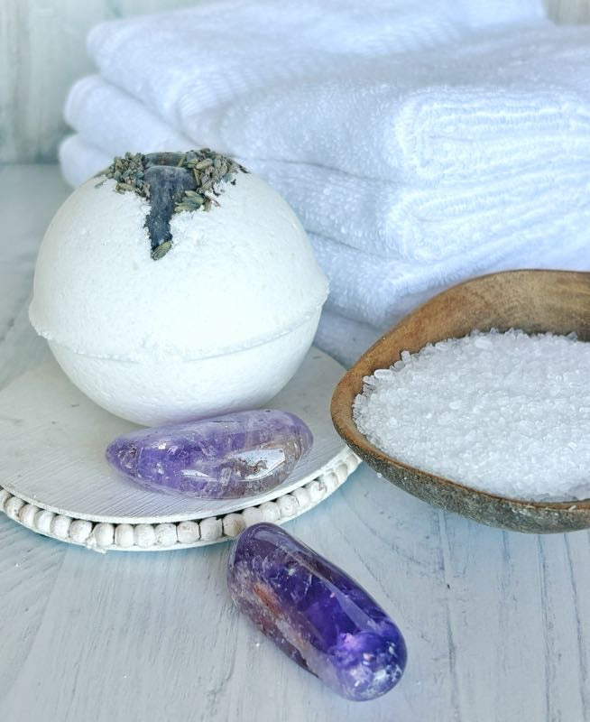 Amethyst & Lavender Bath Bomb