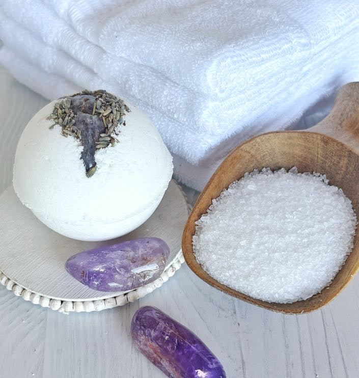Amethyst & Lavender Bath Bomb