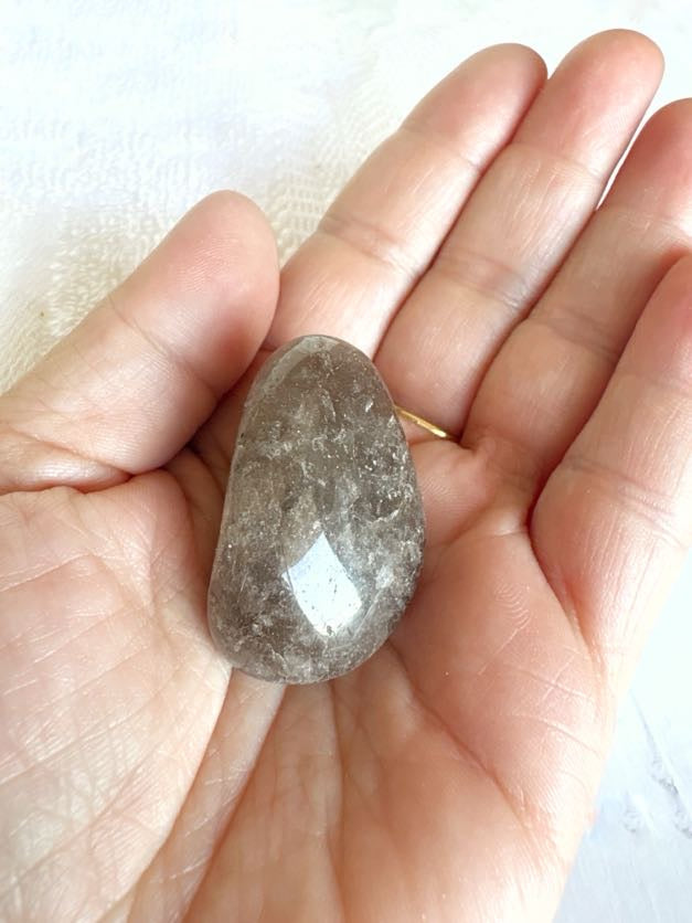 Smoky Quartz & Calendula Bath Bomb